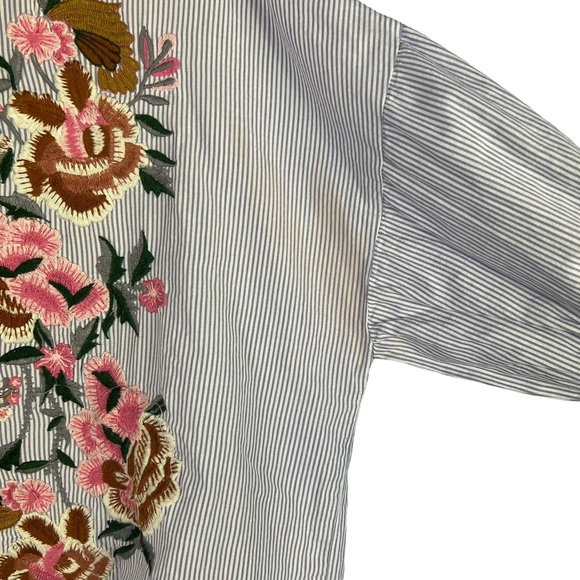 Zara Floral Embroidered Striped Button Down Cropped Shirt Size Large Casual - Picture 7 of 10